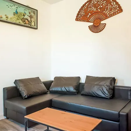 דירה Superb In Near Centre